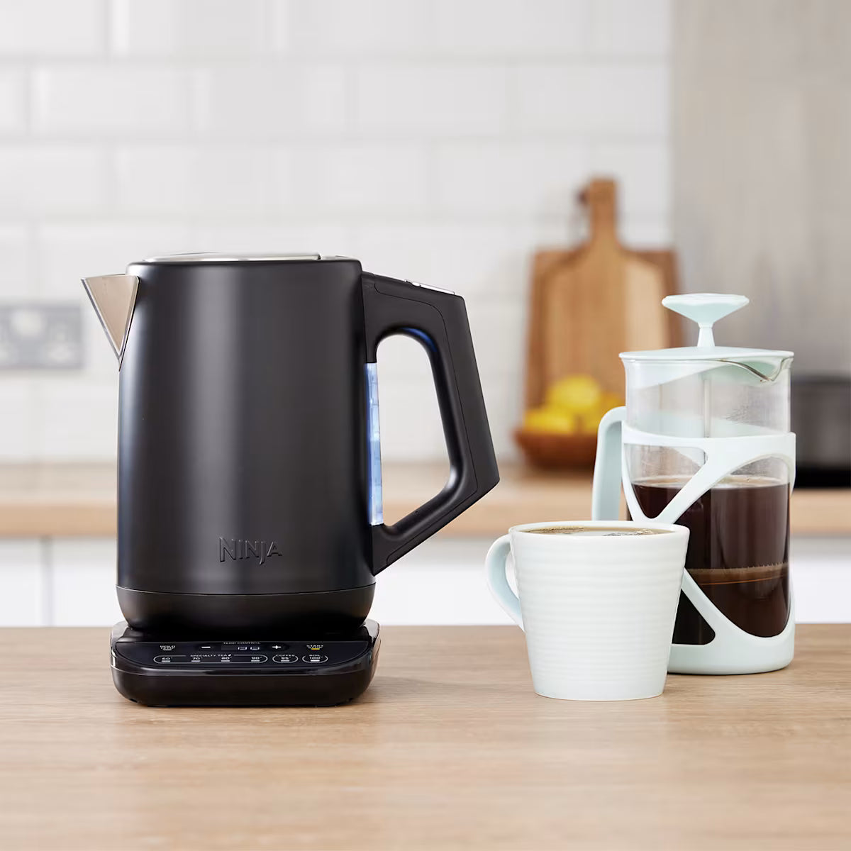 Ninja Black Perfect Temperature Kettle, Rapid Boil ¨C KT200UK