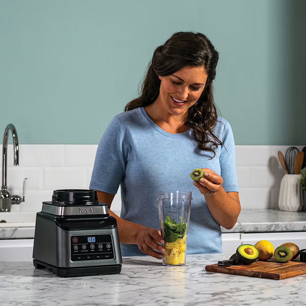 Ninja 3-in-1 Food Processor with Auto-IQ BN800UK