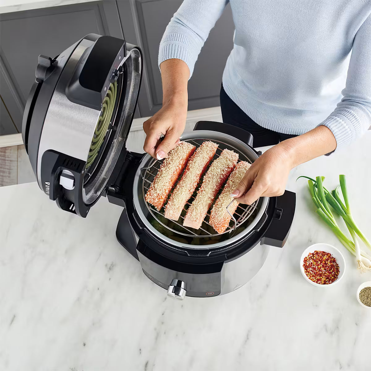 Ninja Foodi MAX 15-in-1 SmartLid 7.5L Multi-Cooker OL750UK & Accessories Exclusive Bundle