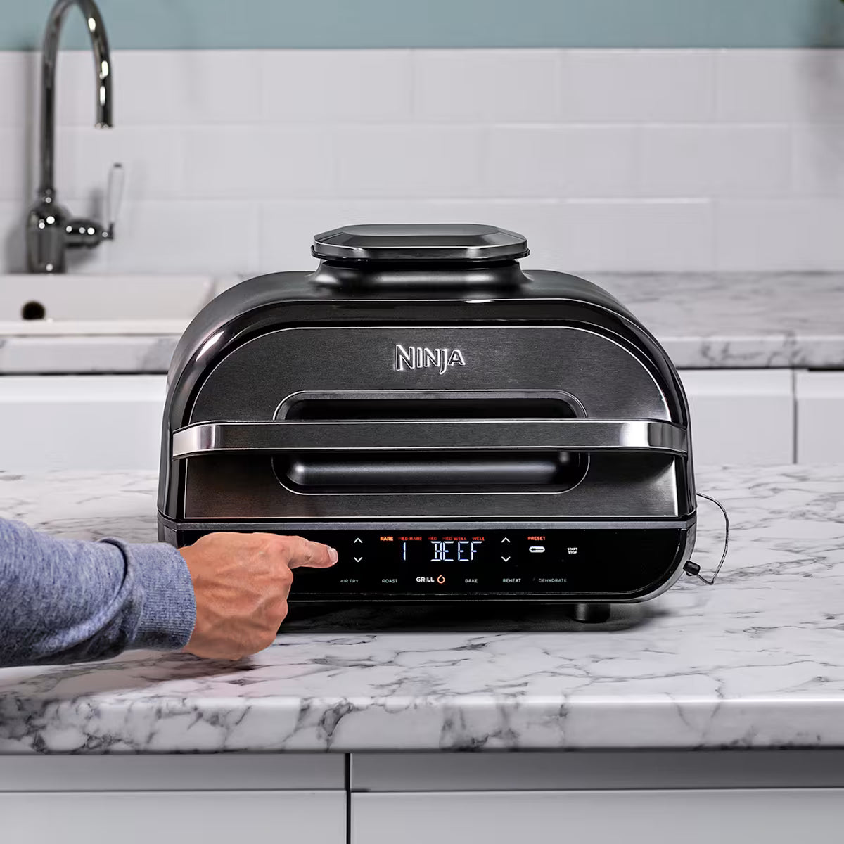 Ninja Foodi Health Grill and Steak Knives Bundle - AG551STEAK