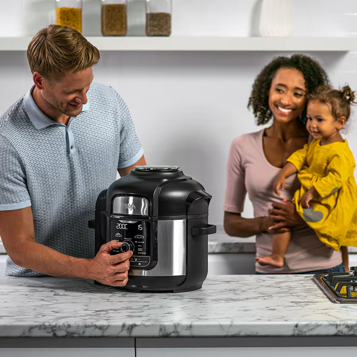 Ninja Foodi MAX 9-in-1 7.5L Multi-Cooker OP500UK & Accessories Bundle